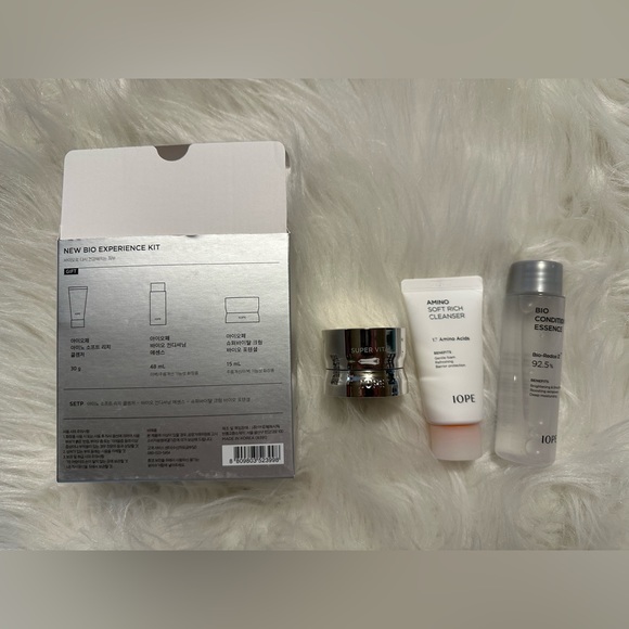 IOPE New BIO EXPERIENCE KIT - Picture 2 of 10